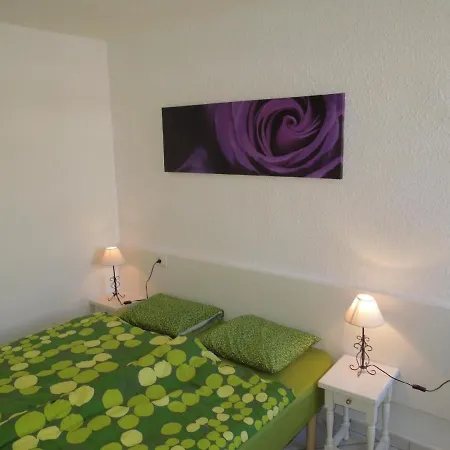 Ferienwohnung Fuer 7 Personen Ca 62 M In Playa De Las Americas, Teneriffa Und Los Cristianos Apartamento