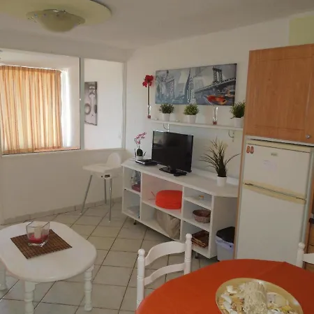Ferienwohnung Fuer 7 Personen Ca 62 M In Playa De Las Americas, Teneriffa Und Los Cristianos * Playa de las Americas (Tenerife)
